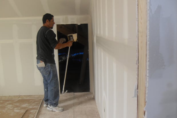 How Drywall Repair Can Prevent Mold Growth